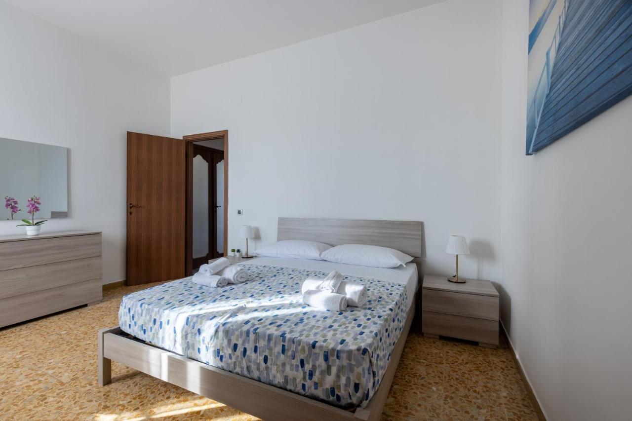 Apartament Pisa Quiet And Bright Flats With Balcony Zewnętrze zdjęcie